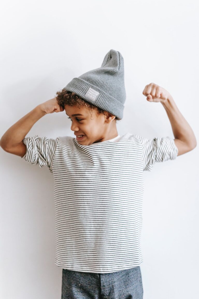 Jak zmierzyć obwód głowy dziecka? Praktyczny poradnik doboru rozmiaru czapki