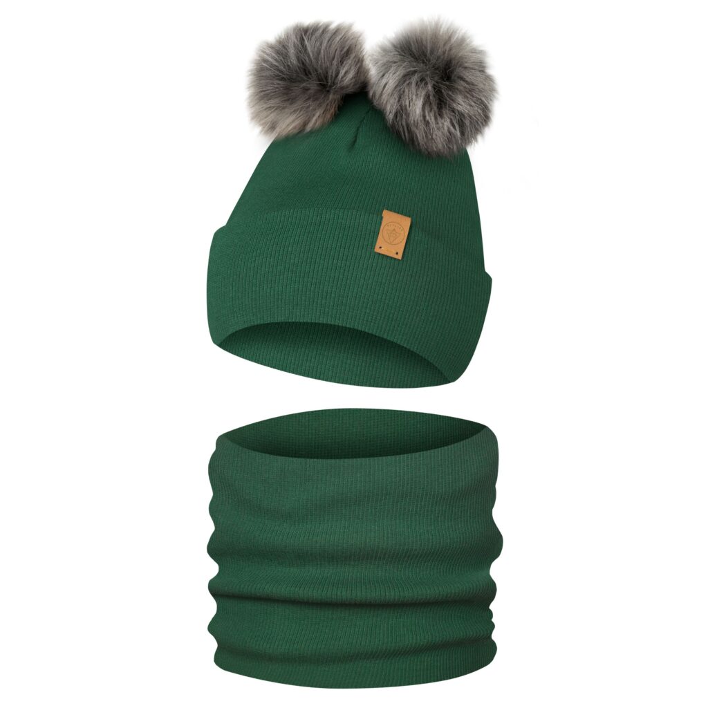 Komplet-Zimowy-z-2-Pomponami-Czapka-Zimowa-i-Komin-Only-Kids-Zielony Czapki zimowe dla chłopca 3 latka